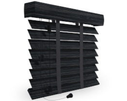 Tende veneziane in legno nero con mantovana dritta