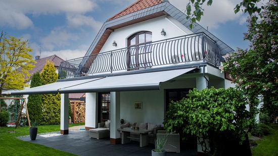 
										Tende da sole retrattili
																						